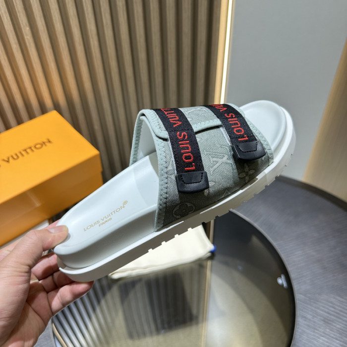 LVT SLIDE COPSHOE LVS-111