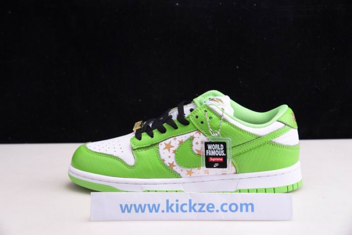 nike sb dunk low "s*upre*me - mean green" - dh3228-101