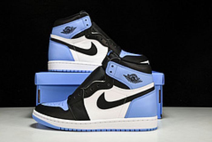 air jordan 1 retro high og "university blue" dz5485-400