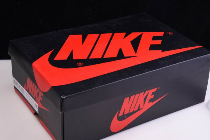 jordan 1 retro high bloodline - 555088-062